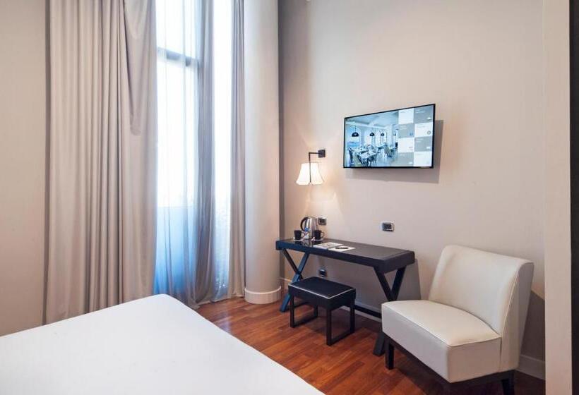 Номер Стандарт, Seeport