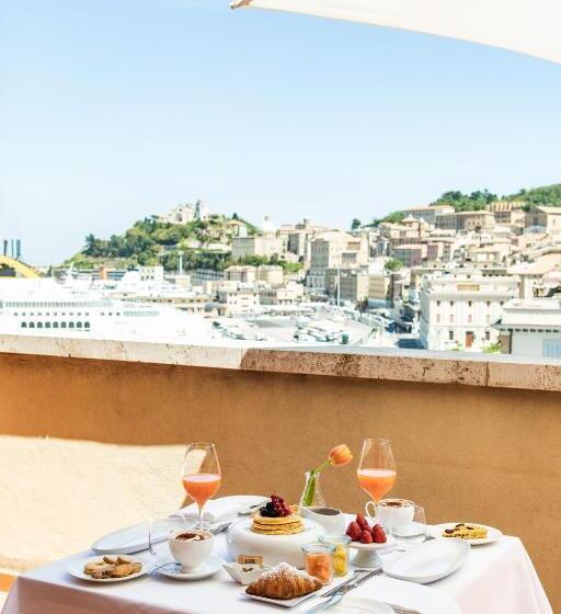 Полулюкс, Seeport