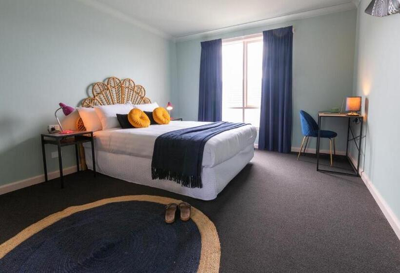 スタンダードルーム, Roamer St Kilda