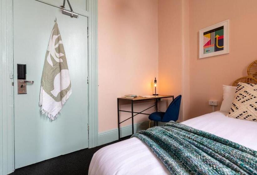 バス共有のスタンダードルーム, Roamer St Kilda