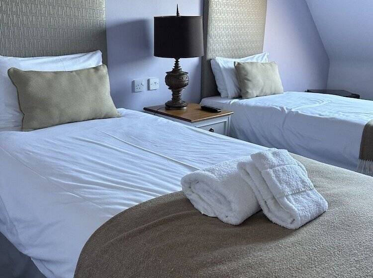 غرفة قياسية, The Old Red Lion Inn