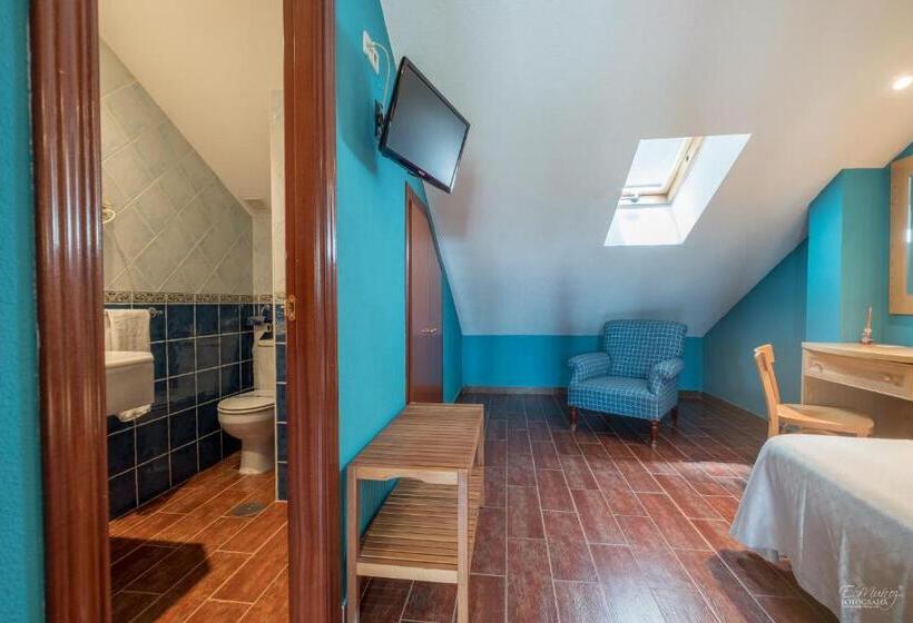 标准单人间, Vivar