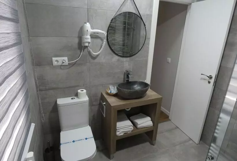 Superior Kamer, Vivar