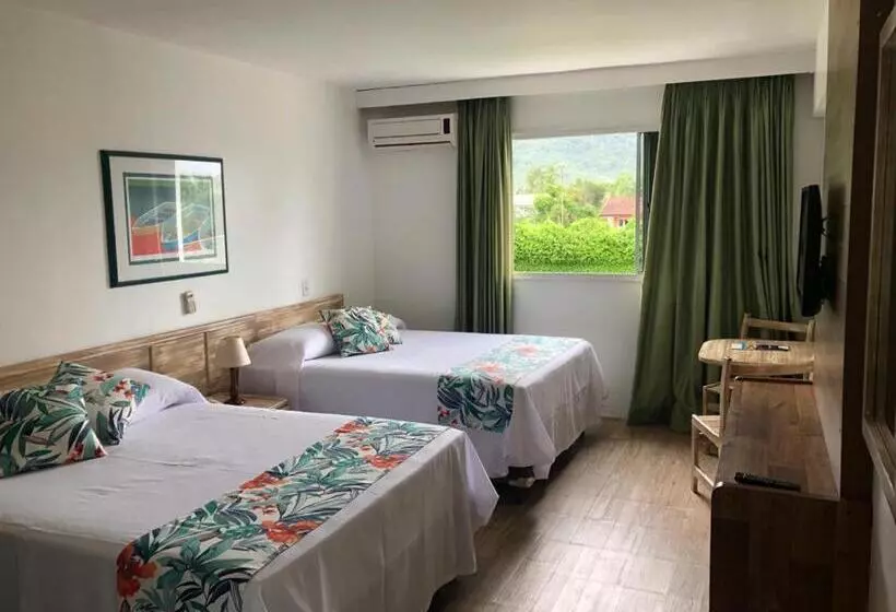 デラックスの4人部屋, Wembley Inn