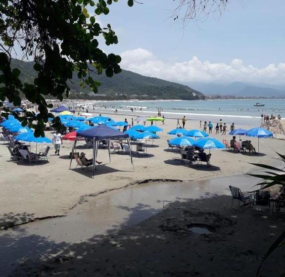 豪华房间, Wembley Inn