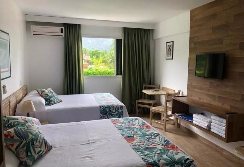 デラックスの4人部屋, Wembley Inn