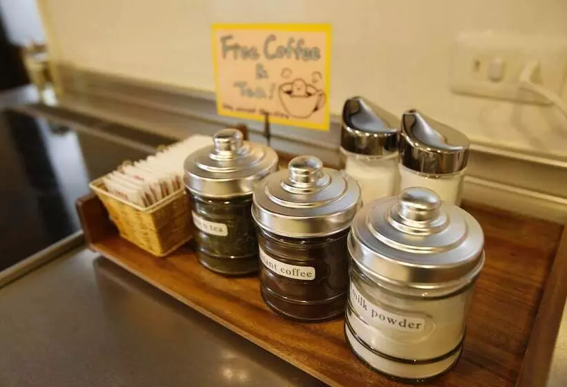 ルームシェアのワンベッド, Backpackers Hostel K S House Hiroshima