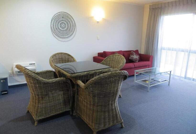 סוויטת אקזקיוטיב נוף לים, Harbour View Seaside Accommodation Napier