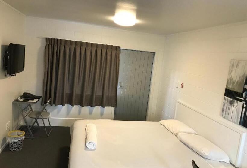 1ベッドルームファミリーアパートメント, Siesta Motel