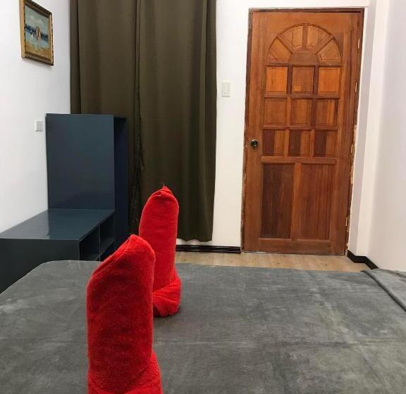 اتاق سوپریور, Hope Inn