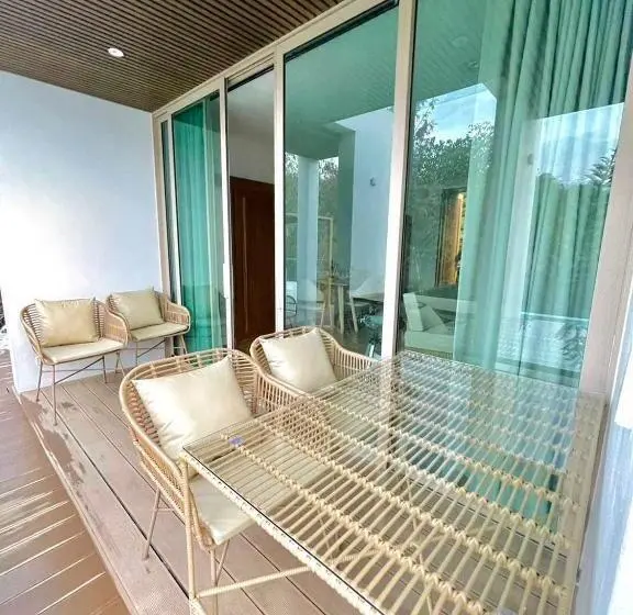 スリーベッドルーム　ヴィラ, The X10 Nordic Tent And Glamping Pool Villa Khaoyai เขาใหญ่   Sha Certified