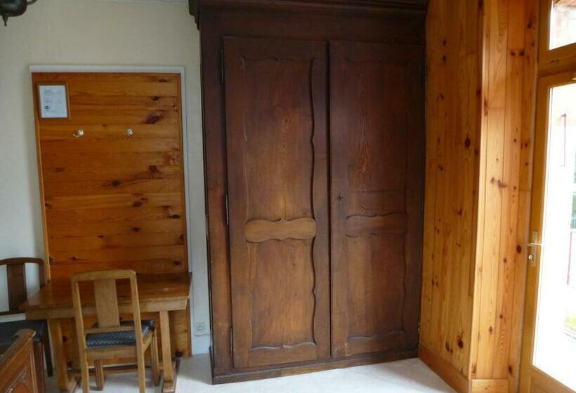 חדר סטנדרט חדר אמבטיה משותף, L Horizon Des Alpes