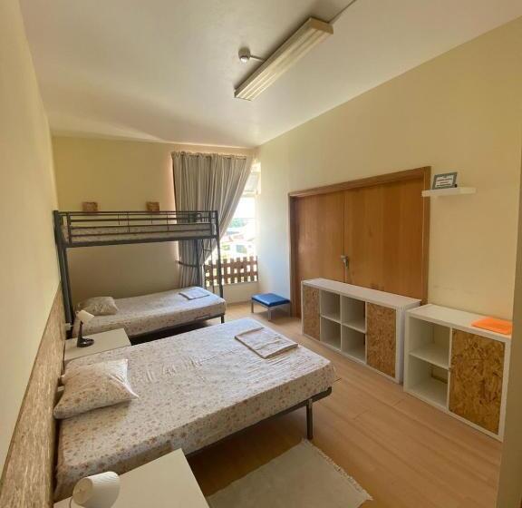 اتاق خانوادگی, Garden Hostel