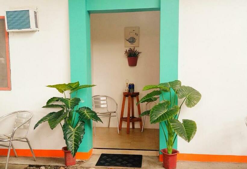 이코노미 룸, Smallfry S Beach Resort