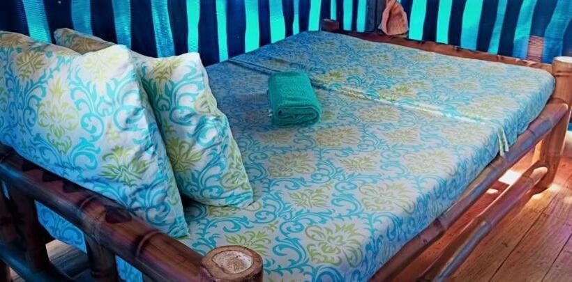１ベッドルームハウス, Smallfry S Beach Resort