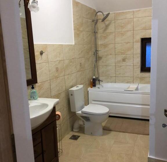 غرفة قياسية, Pensiune Agroturistica Costiana