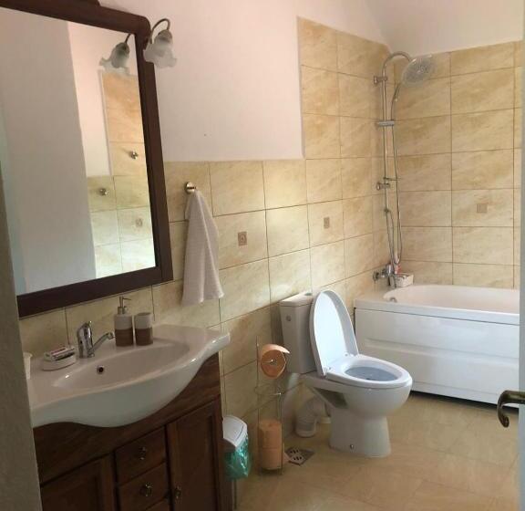 غرفة قياسية, Pensiune Agroturistica Costiana