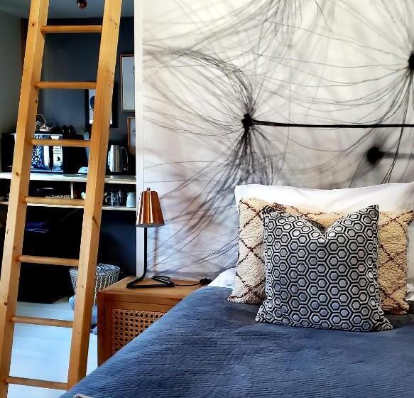 חדר סטנדרט לשלושה עם טרסה, A Little Peace And Quiet