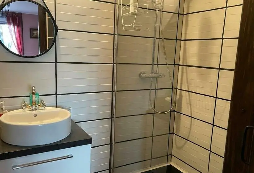 デラックスルーム, Chambre D Hôte Mara