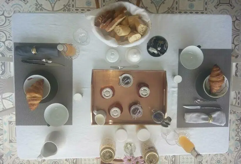スタンダードルーム, Chambre D Hôtes De Marie