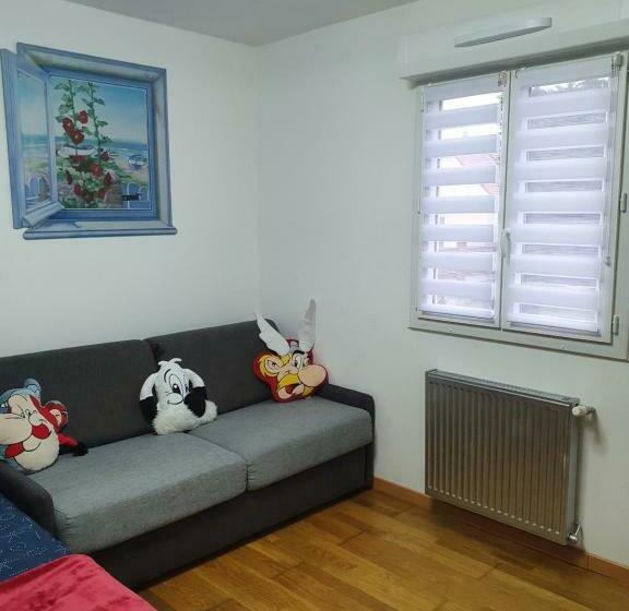 Трехместный Номер Стандарт Вид на Сад, Chez Christian&astrid Next To Disneyland Paris