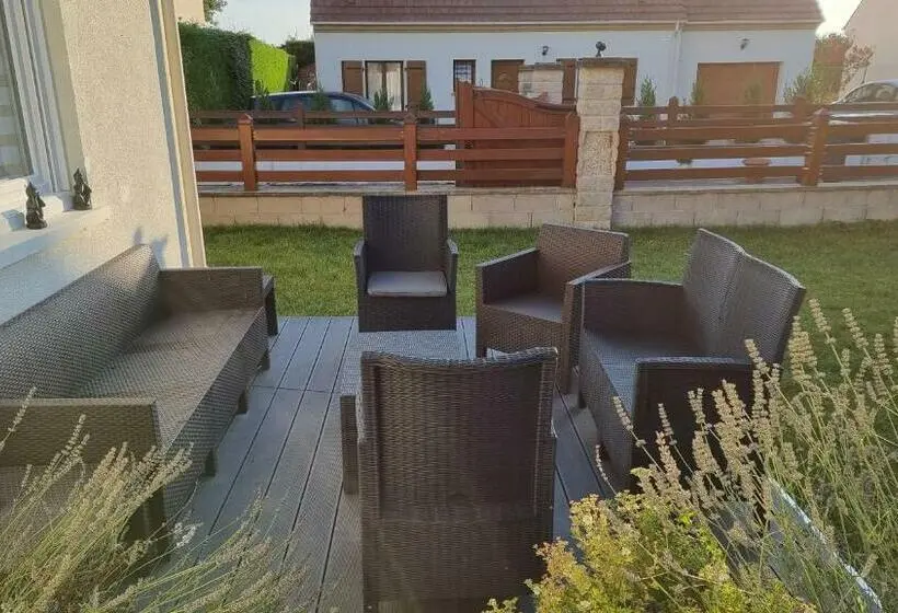 庭の見えるスタンダードトリプルルーム, Chez Christian&astrid Next To Disneyland Paris