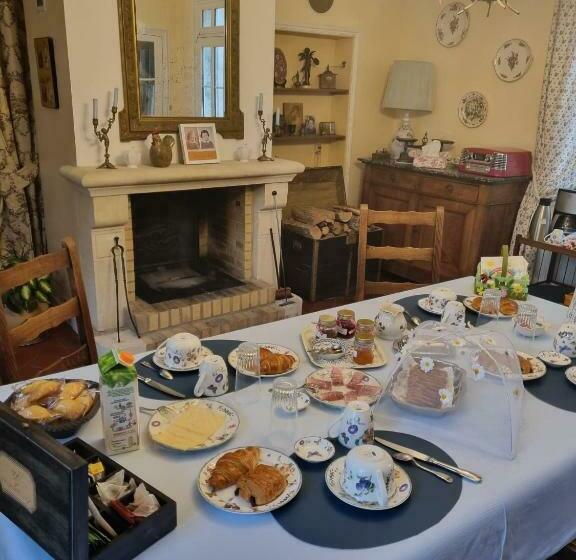 ガーデンビュースタンダードルーム, Le Moulin