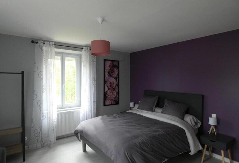 غرفة قياسية, Les Chambres D Odile