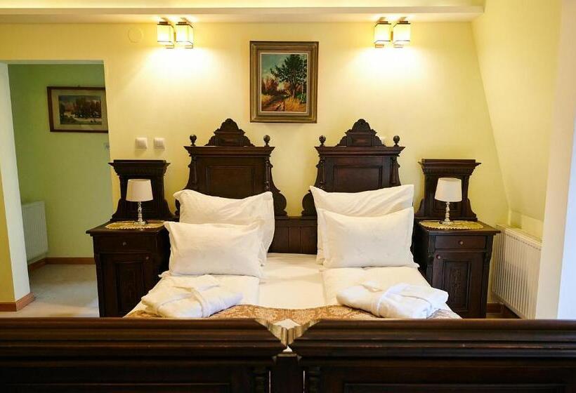 １ベッドルームアパートメント, Saciova Hills