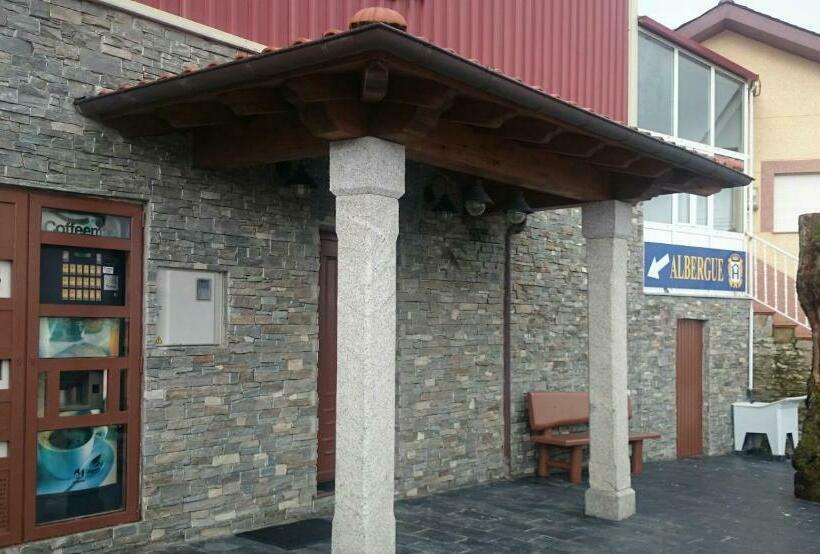 تختخواب در اتاق مشترک, Albergue Restaurante Casa Herminia