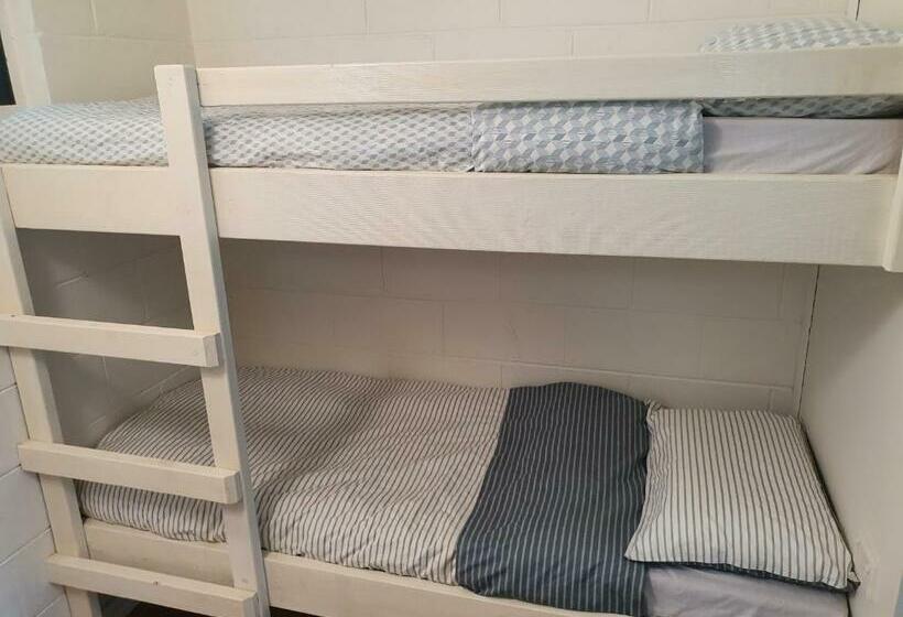 プールビュースタンダードルーム, The Bushranger Hideaway