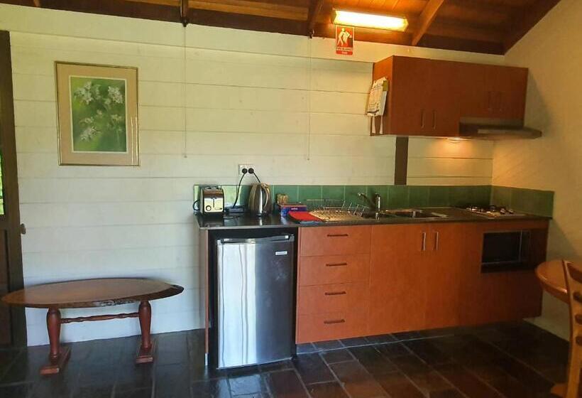 Бунгало Deluxe, The Bushranger Hideaway