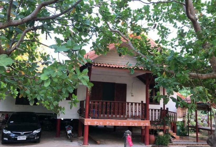 Номер Стандарт Вид на Сад, Garden Home, Chanthaburi