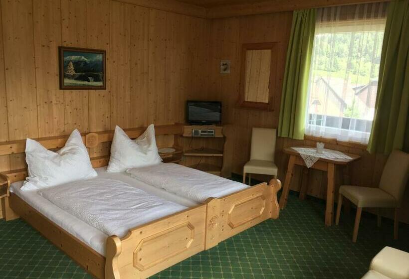 غرفة قياسية مزوَّدة بشُرفة, Gästehaus Lemmerer