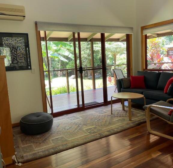 오두막, Kin Kin Cottage Retreat