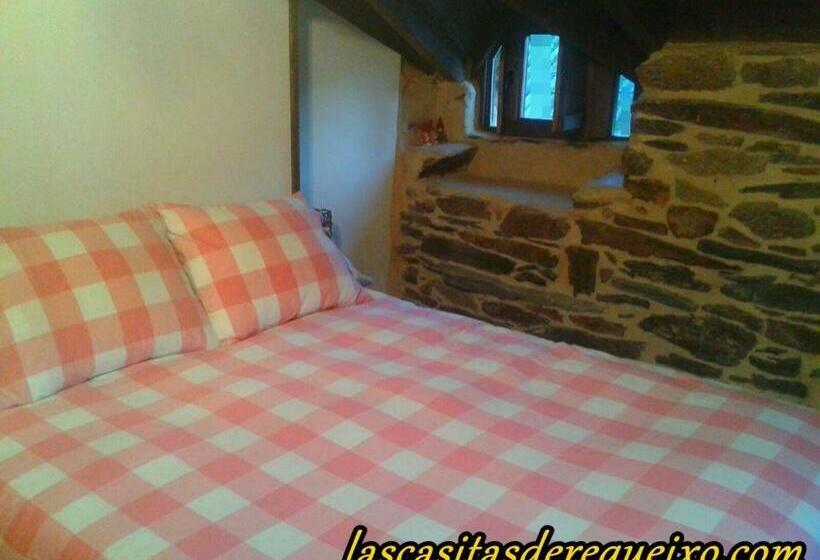 בקתת חדר, Las Casitas De Requeixo