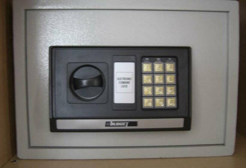 침실 1개 아파트, Pension Beer