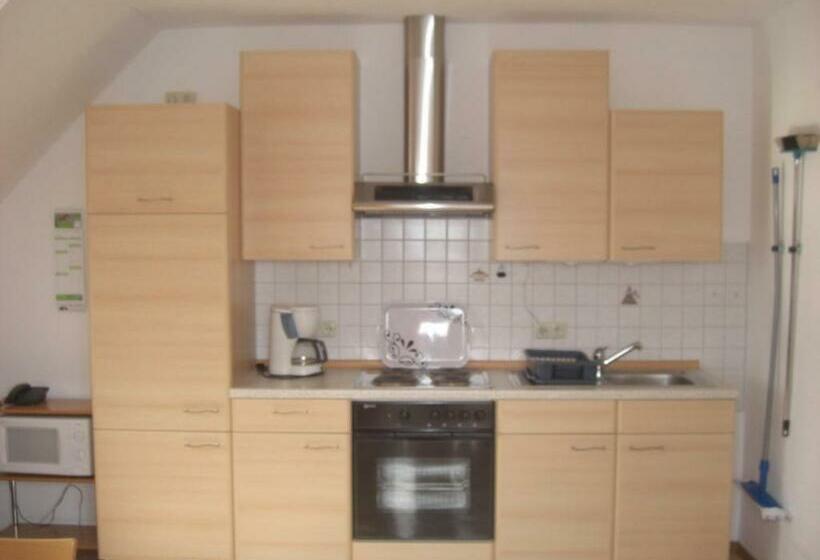 침실 1개 아파트, Pension Beer