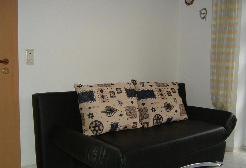 침실 1개 아파트, Pension Beer