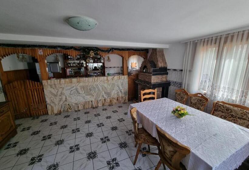 Номер Стандарт, Pensiunea Paradis