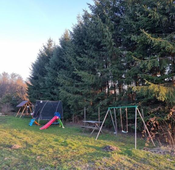 Номер Стандарт, Pensiunea Paradis