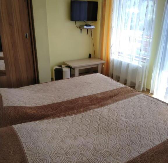 Номер Стандарт, Pensiunea Roua Diminetilor