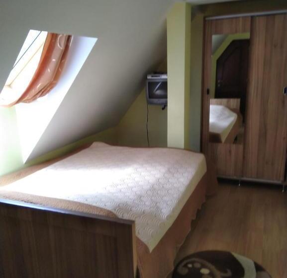 Номер Стандарт, Pensiunea Roua Diminetilor