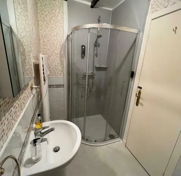 オーシャンビュースタンダードルーム, The Sheiling B&b   Nc 500