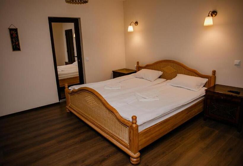 غرفة ديلوكس مزودة بشرفة, Agropensiunea Colev