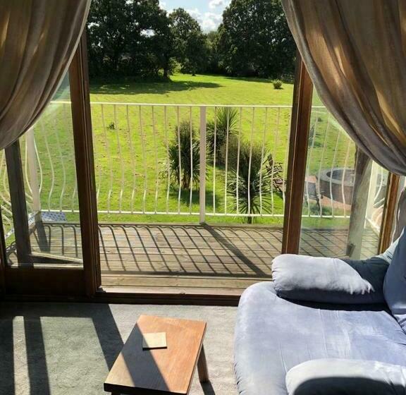 חדר סטנדרט עם מרפסת, Barnfields Retreat