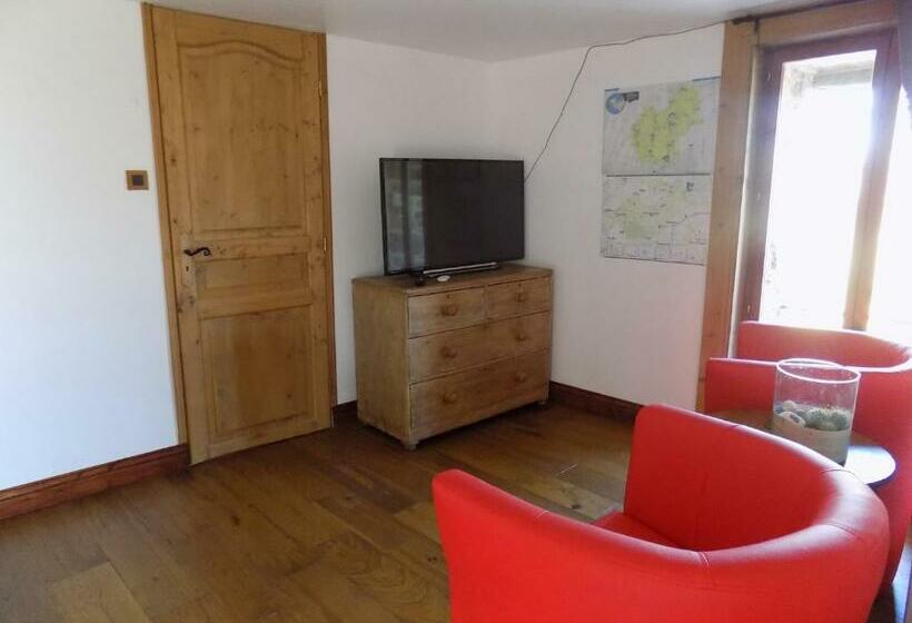 חדר דלוקס, Ianrhu