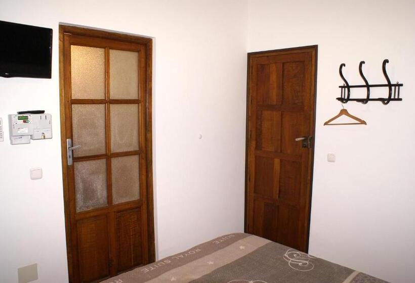 חדר דחוקס עם מיטת קינג, La Cañota King Rooms Adults Only