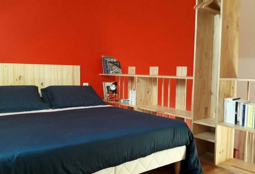 חדר משפחתי, Le Relais