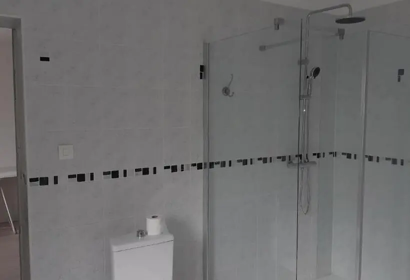 Camera Deluxe, Les Hauts De Proisy